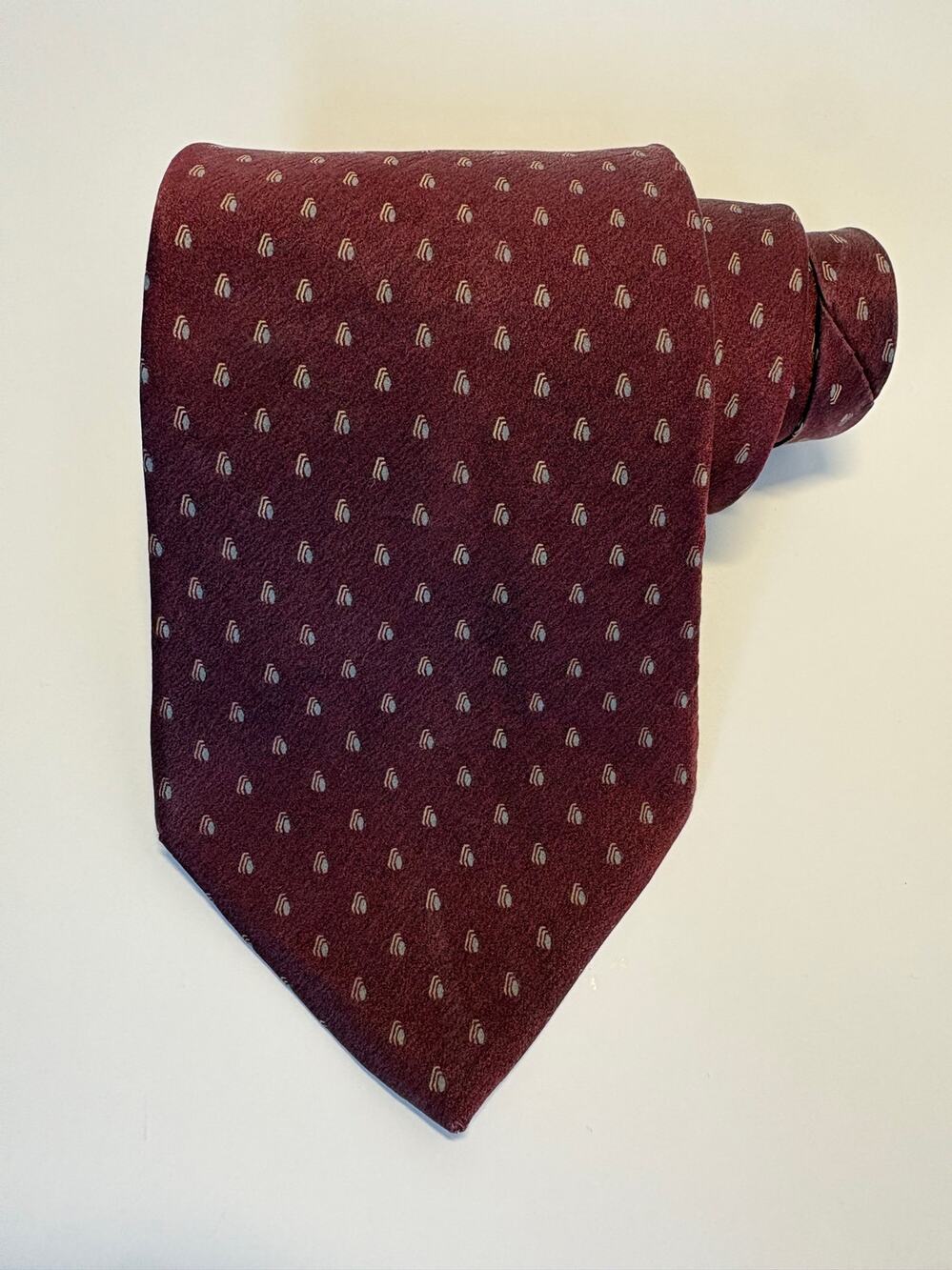 SAVILE ROW Men's Dotted Geometric Silk Tie